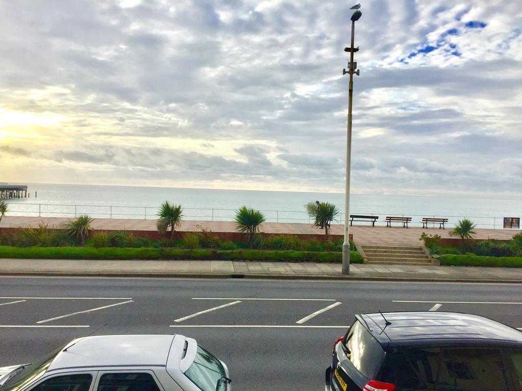 Pier 61 Guest Accommodation Hastings Exterior foto